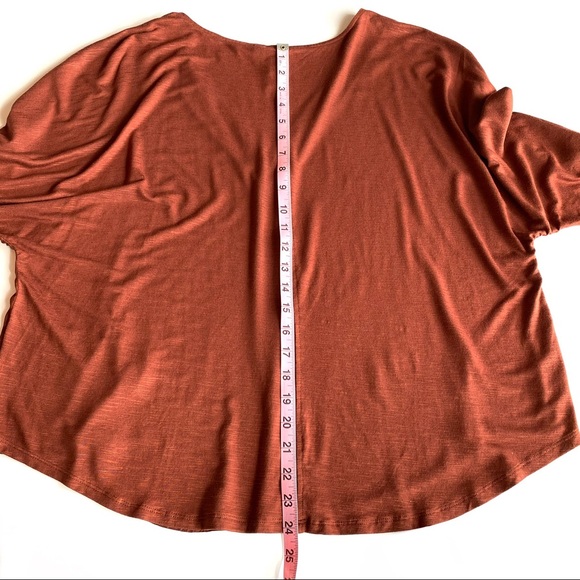 SOLD 💕Anthro Dolan Left Coast Contessa Top - Picture 15 of 16